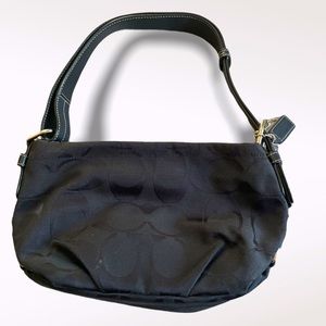 Awesome Black Coach Purse👜👛😎💎